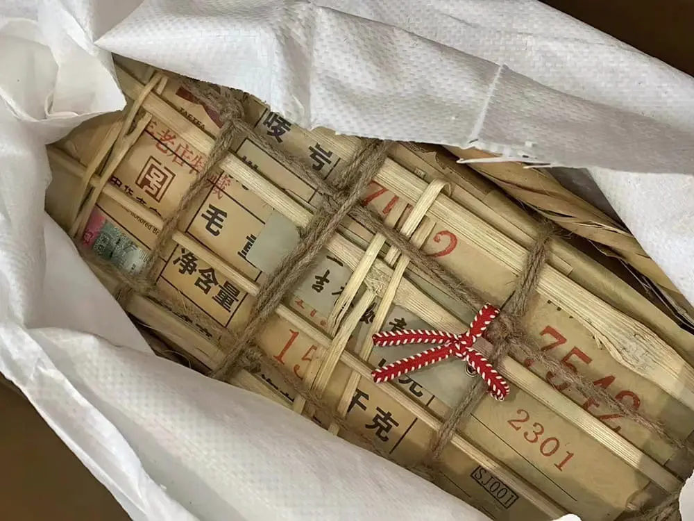 山西大益普洱茶回收多少钱？影响回收价格的关键因素与市场行情解析